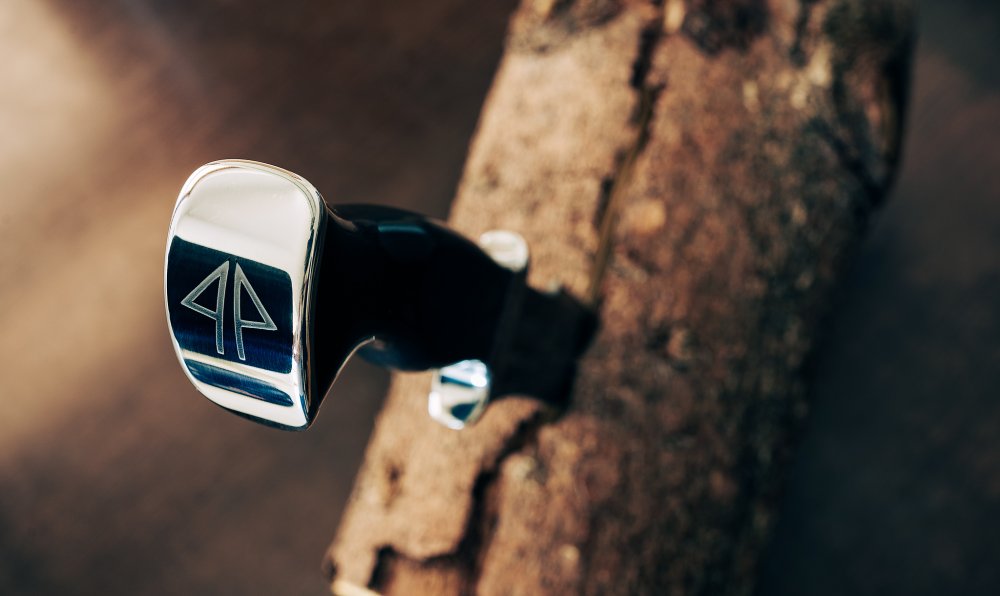 Oblíbené nože pro práci, volný čas nebo jen tak pro radost.